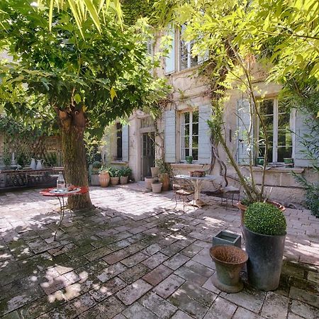 Maison Xixe Et Jardin En Intramuros Avignon Exteriér fotografie
