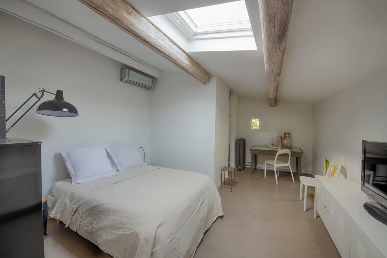 Maison Xixe Et Jardin En Intramuros Avignon Exteriér fotografie